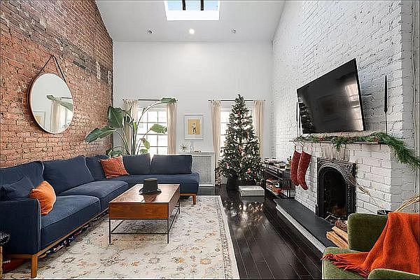 1st image of 404 W 22nd St #4/5F