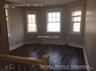 1017 Spruce St FLOOR 2, Darby, PA 19023