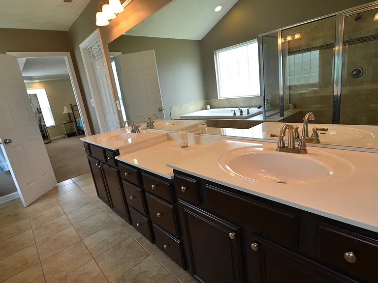 717 Tyler Way — Photo 17