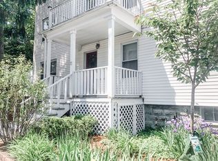 11 Chilton St #2, Cambridge, MA 02138