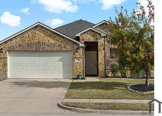 112 Feverbush Dr