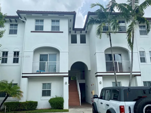 8960 NW 97th Ave, Doral, FL
