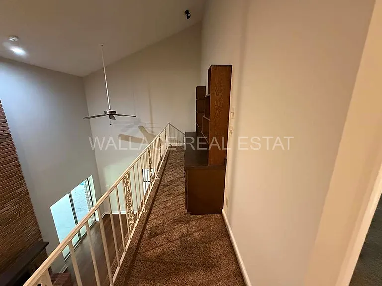 11141 Pleasant Forest Dr — Photo 12