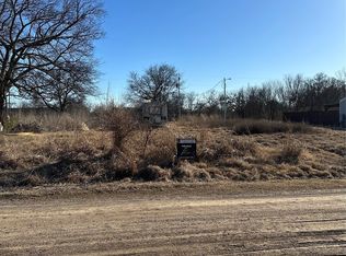 Pine St, Tupelo, OK 74572