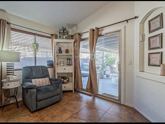 4th image of 7639 S Cross Hill Dr