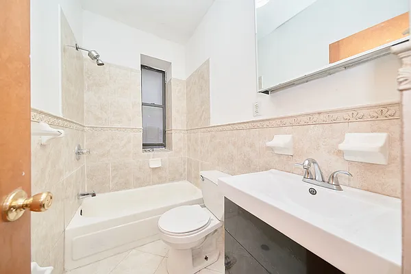 Rented by Living New York | media 18