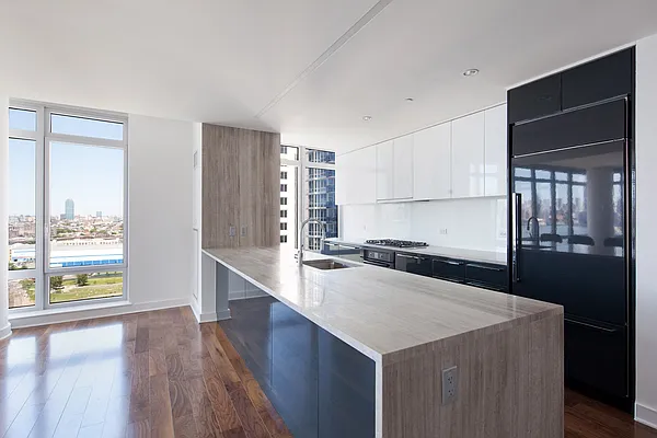 Rented by aptsandlofts.com | media 42