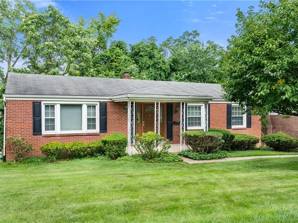 261 Foxcroft Rd, Pittsburgh, PA 15220