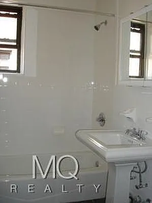 Rented by MQ Realty LLC | media 5