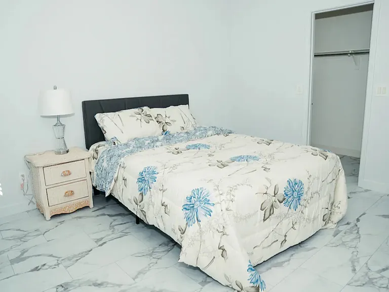29601 W Columbus Ave — Photo 49