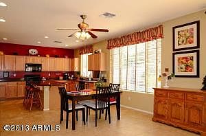 4th image of 1139 E Browning Pl