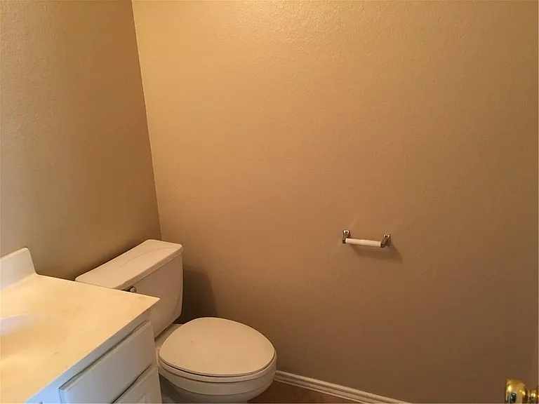 1203 Sheltie Ln — Photo 8