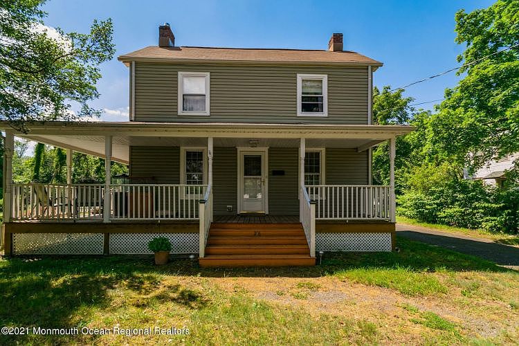 1st image of 216 Wilson Ave
