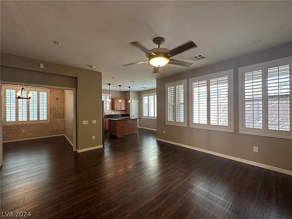 5th image of 11238 Ventura Grass Ct