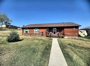 1201 Bluebell Ln, Custer, SD 57730