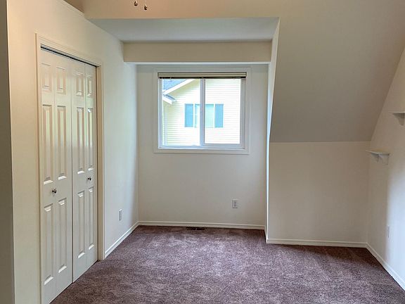 Spacious and bright bedroom