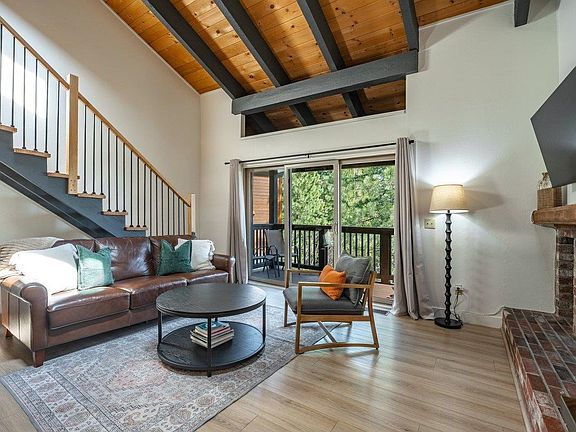 5th image of 2755 N Lake Blvd #95