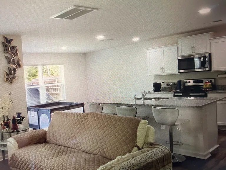9428 Avian Forest Ln — Photo 3