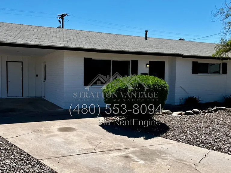 799 E Buffalo St — Photo 1