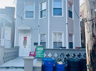 830 E 227th St, Bronx, NY 10466
