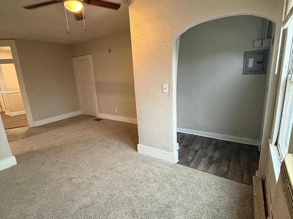 Entry way