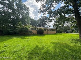 120 Queen Joanna Ln, Jackson, MS 39209