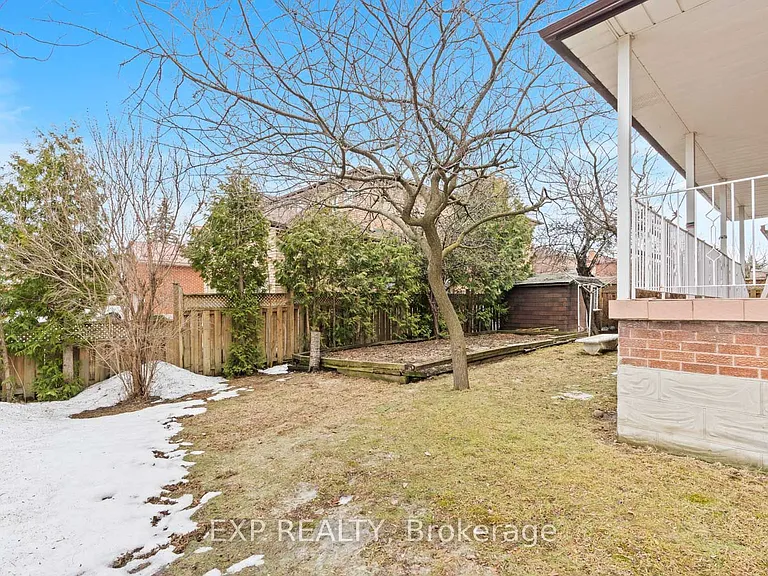 61 Dundee Cres #MAIN — Photo 35