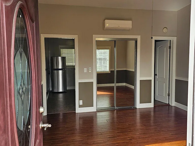 276 S Sierra Madre Blvd #19 — Photo 1