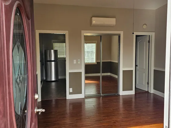 276 S Sierra Madre Blvd, Pasadena, CA