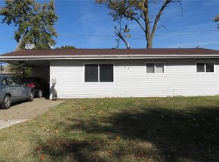 9631 Saint Girard Ln, Saint Louis, MO 63134