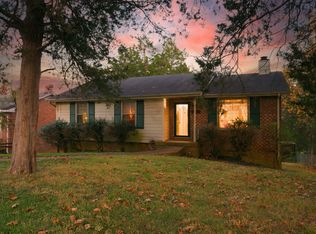 213 Township Dr, Hendersonville, TN 37075