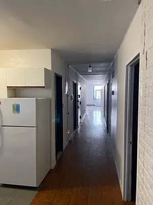 Rented by R New York | media 8