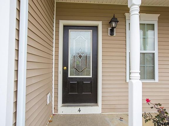 5th image of 4 Cambridge Ct