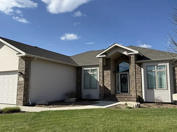 3507 Woodbury Park Dr S, Fargo, ND 58103