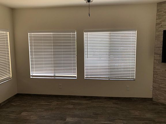3rd image of 550-2601 W Broadway Blvd Unit 550