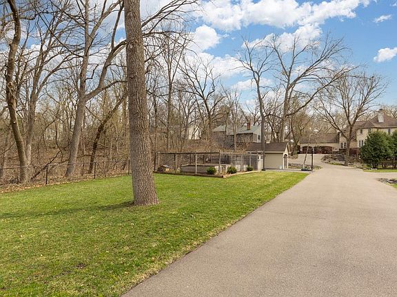 4th image of 4251 Manor Court Rd