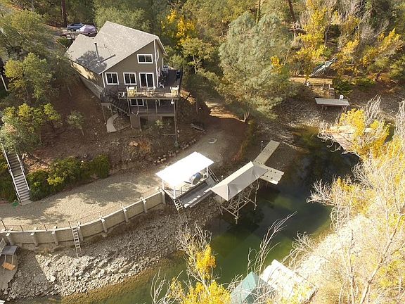 3rd image of 4498 Lakeshore Ct