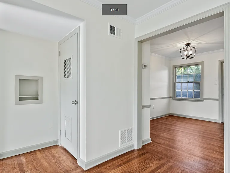236 E 60th St #1 — Photo 3