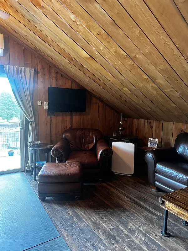 1 bed, 1000 sqft, $1,750 — Photo 3