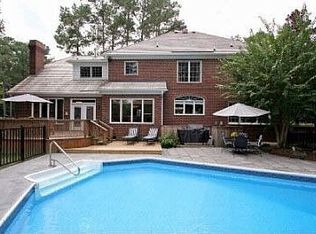 801 Spruce Forest Ct, Chesapeake, VA 23322