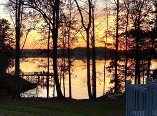 114 Lakeshore Dr, Kings Mountain, NC 28086