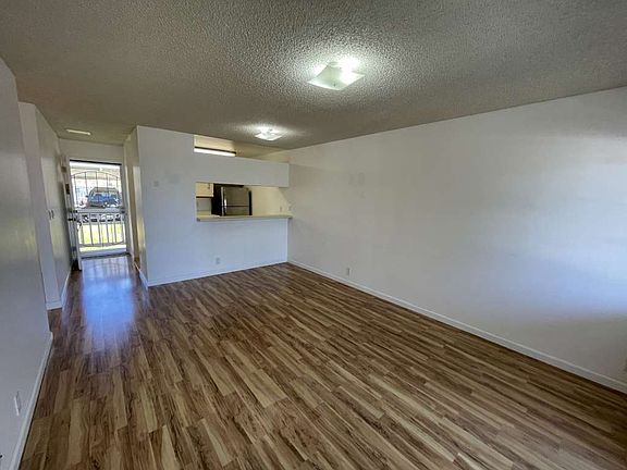 3rd image of 92-1019-1019 Alaa St #16-205