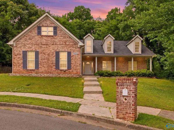 2401 Ermine Dr, Huntsville, AL 35810