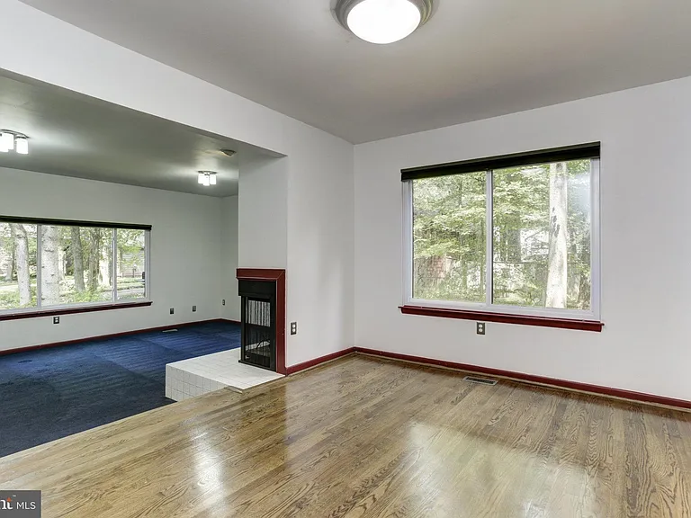10373 Currycomb Ct — Photo 12