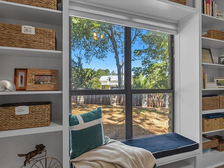 116 Lei Ct — Photo 25