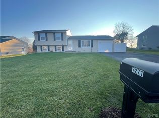 7271 Roumare Rd, Manlius, NY 13057