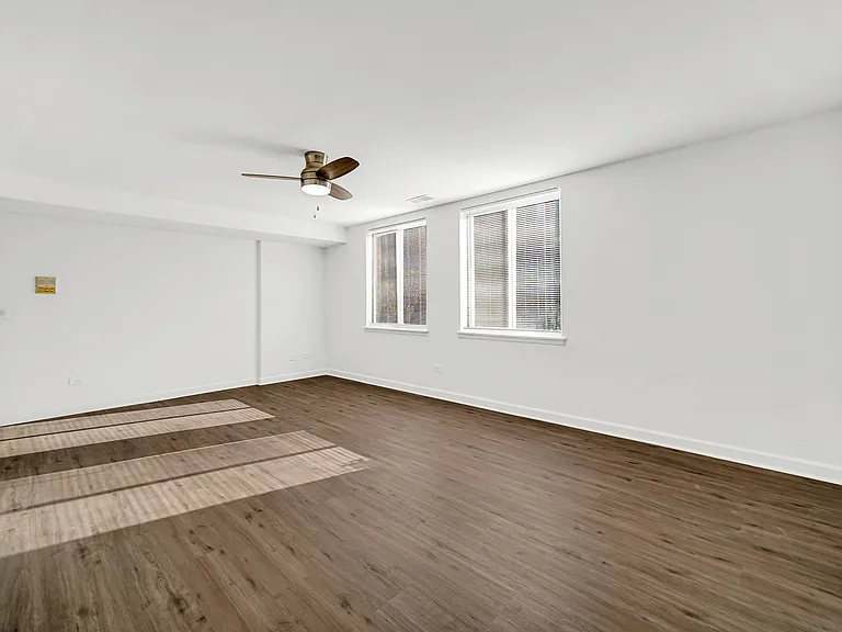 2654 W 12th Pl #1 — Photo 11