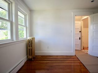 192 Whitwell St, Quincy, MA 02169