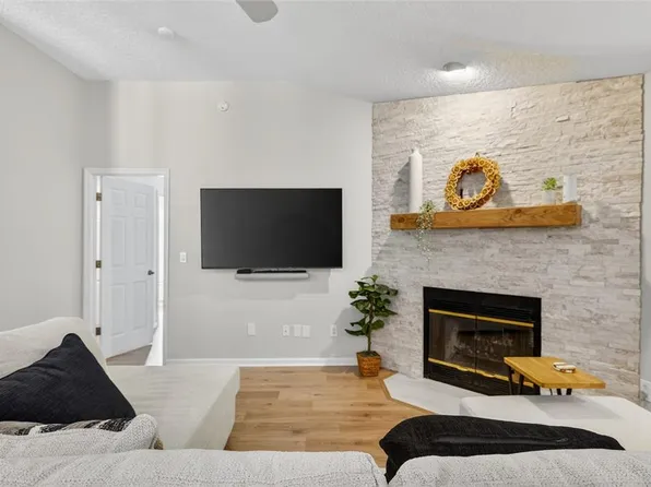 984 Buttercup Dr, Saint Johns, FL 32259