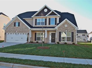 5785 Highland Grove Dr, Summerfield, NC 27358